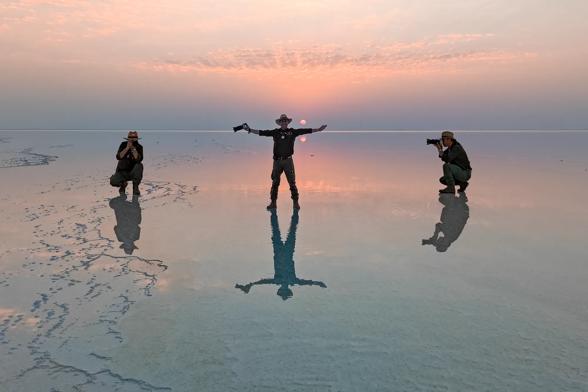 Benny Rebel auf einer Fotoreise in der Äthiopiens Danikilwüste.